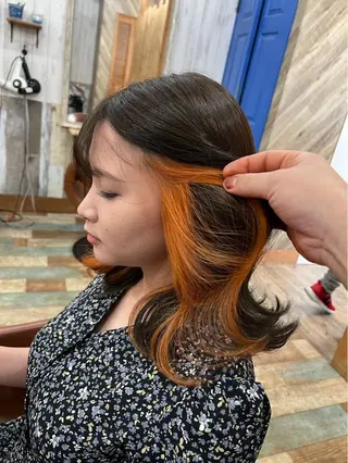 ミディアム カラー Hair's RooMのヘアスタイル