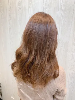 ミディアム カラー ヘアアレンジ HUENEST アカデミーサロンのヘアスタイル