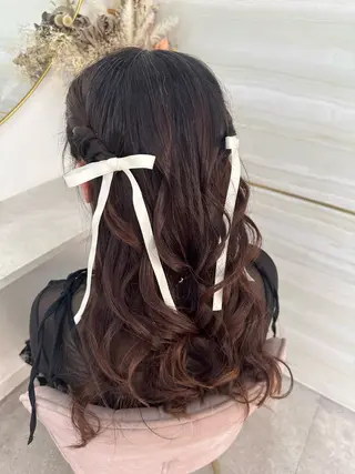 ロング ヘアアレンジ Hina🐣 elubylovisのヘアスタイル