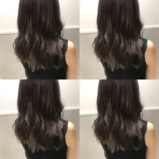 セミロング カラー 小栗 麻衣のヘアスタイル