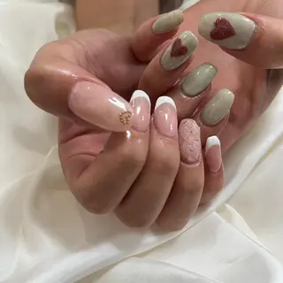 ネイル 藤本 真心のネイルデザイン