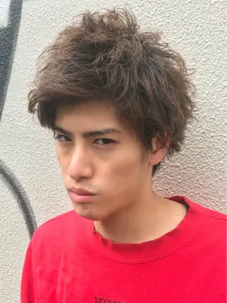 ミディアム カラー メンズ メンズヘア特化 崎田 成人のヘアスタイル