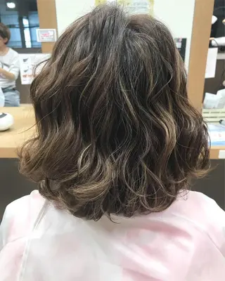 ミディアム カラー パーマ ヘアアレンジ メンズ キッズ ネイル マツエク・マツパ Lien 深井店のヘアスタイル
