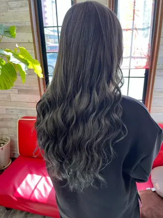 ロング カラー 大坪 拓斗のヘアスタイル