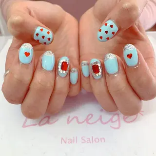 ネイル La neige* yuki 🐩🌙のネイルデザイン