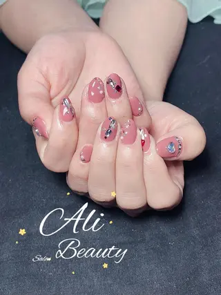 ネイル Ali 新小岩 ネイル専門のネイルデザイン