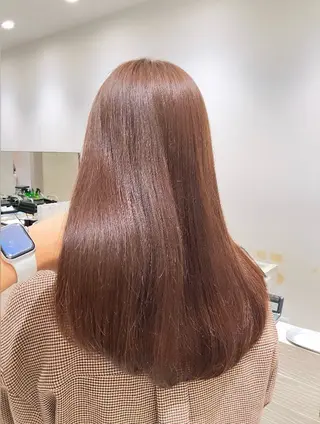 ロング カラー サキ🤍ハイトーン 🩰くびれ巻きヘアのヘアスタイル