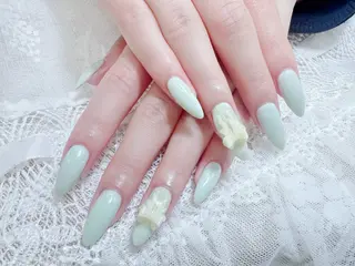 ネイル 小島 阿佑美のネイルデザイン