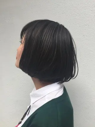 ショート カラー 髪質改善/艶髪 やまなかのヘアスタイル