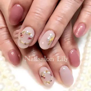 ネイル Lily*nail 🌻Mii🌻のネイルデザイン