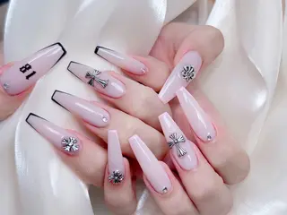 ネイル 🎀M nails✨ ビューティーのネイルデザイン