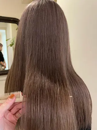 カラー 大人girly🛋️ 🤍yukakoのヘアスタイル