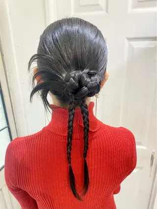 ヘアアレンジ uros.中目黒 moekaのヘアスタイル