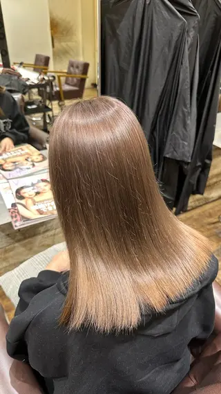 ミディアム 新屋敷 拓大のヘアスタイル