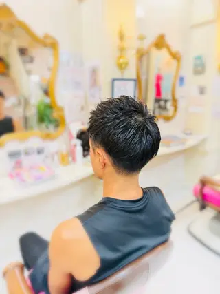 ショート 菅沼 美咲のヘアスタイル
