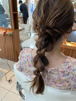 セミロング ヘアアレンジ ☪︎⋆ hair & eye yuka˚✩のマツエク・マツパデザイン
