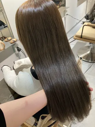 ロング ✨色持ちの良い艶 カラー✨蟹江真世のヘアスタイル