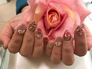 ネイル ♡ビジュール♡ NAIL &まつ毛のマツエク・マツパデザイン
