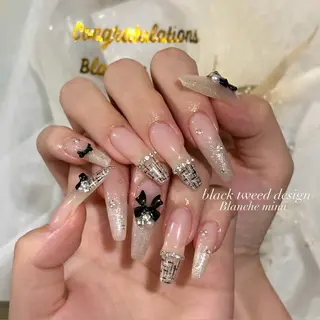 ネイル Blanche mimi.u_aのネイルデザイン