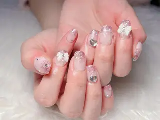 ネイル MiKi Nai池袋 長さだし得意のネイルデザイン