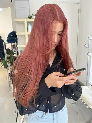 ロング 長山 茉白のヘアスタイル