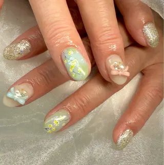 カラー Lino ﾟのネイルデザイン
