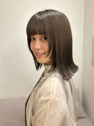 ミディアム 💛🤍U too e’s 鎌倉🧸のヘアスタイル