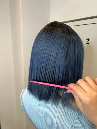 ミディアム カラー ショート/ウルフ カットモデル募集のヘアスタイル