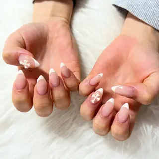 セミロング mao .のネイルデザイン