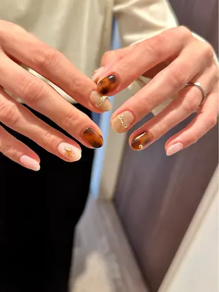 ネイル tomozo. nailのネイルデザイン