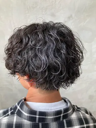 ショート パーマ メンズ 波巻きスパイラルパー マ/シャドウパーマ駿のヘアスタイル