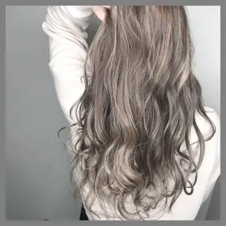 ロング カラー パーマ ヘアアレンジ 🫧代表/新宿駅近/ 限定価格🫧田辺貴裕のヘアスタイル