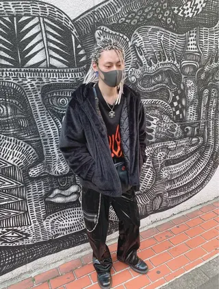 ロング カラー メンズ 🌈派手髪エクステ ブレイズ🌈ひろとのヘアスタイル