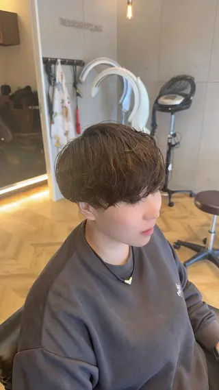 ショート パーマ salowin 谷本のヘアスタイル