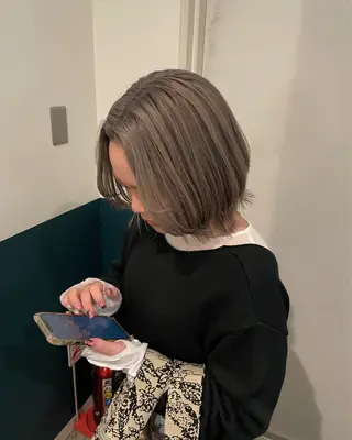 ショート カラー mizu🐾 hair braceのヘアスタイル