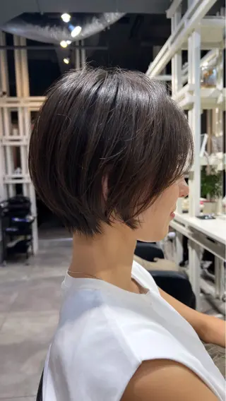 ショート 恵比寿韓国レイヤー× 艶透明感カラー大場のヘアスタイル