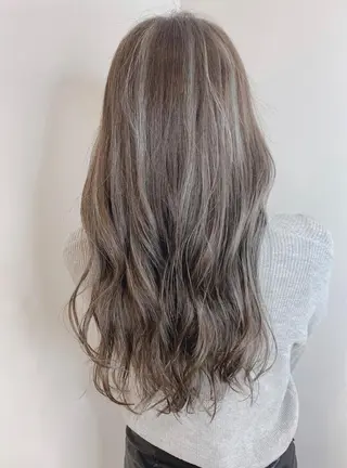 ロング カラー ☕️ベージュカラー 内藤光哉☕️のヘアスタイル