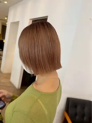 ミディアム 茶谷 沙穂のヘアスタイル