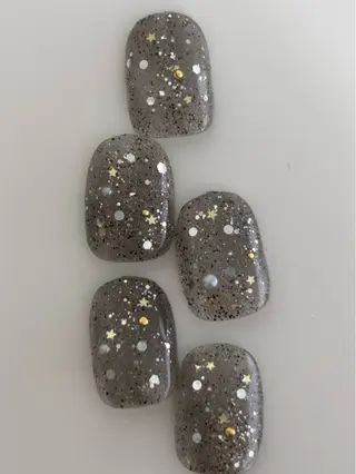 ネイル une／YUKINA 🫧大人nuanceのネイルデザイン