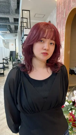 ミディアム カラー 柔らかい艶暖色 レイヤー🫧姫汝のヘアスタイル