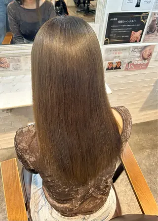 カラー 中島 花彩のヘアスタイル