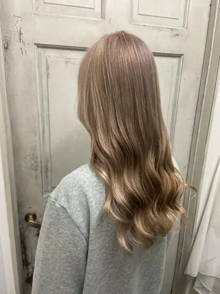 ロング カラー 🦭☪️Azumi 縮毛矯正☪️🦭のヘアスタイル