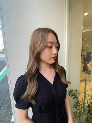 セミロング レイヤーカット /konomiのヘアスタイル