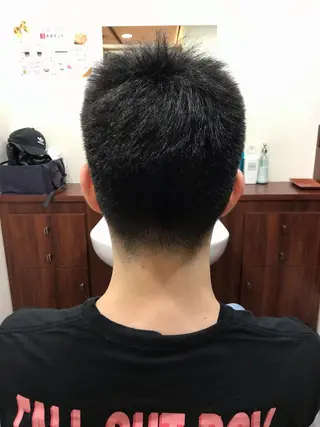 ショート メンズ お客様満足度NO.1 小林真弥のヘアスタイル