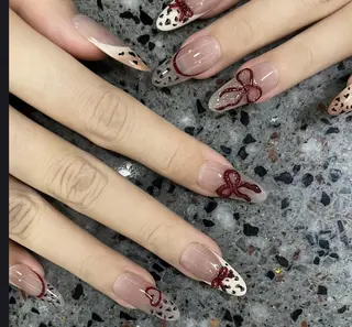 ネイル Pure&Rich Nailのネイルデザイン