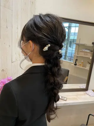 ロング 津田 あかねのヘアスタイル