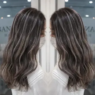 セミロング カラー ヘアアレンジ 縮毛矯正 髪質改善寺坂雄飛💐のヘアスタイル