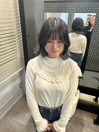 ショート カラー 縮毛•ハイトーン ・着付け Runaのヘアスタイル