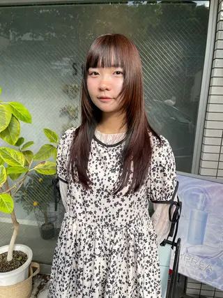 セミロング StellA所属・アートディレクター ワダヒサノリのヘアスタイル