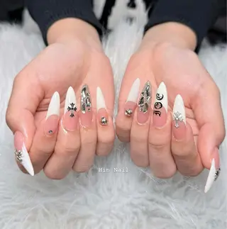ネイル HIN NAILのネイルデザイン